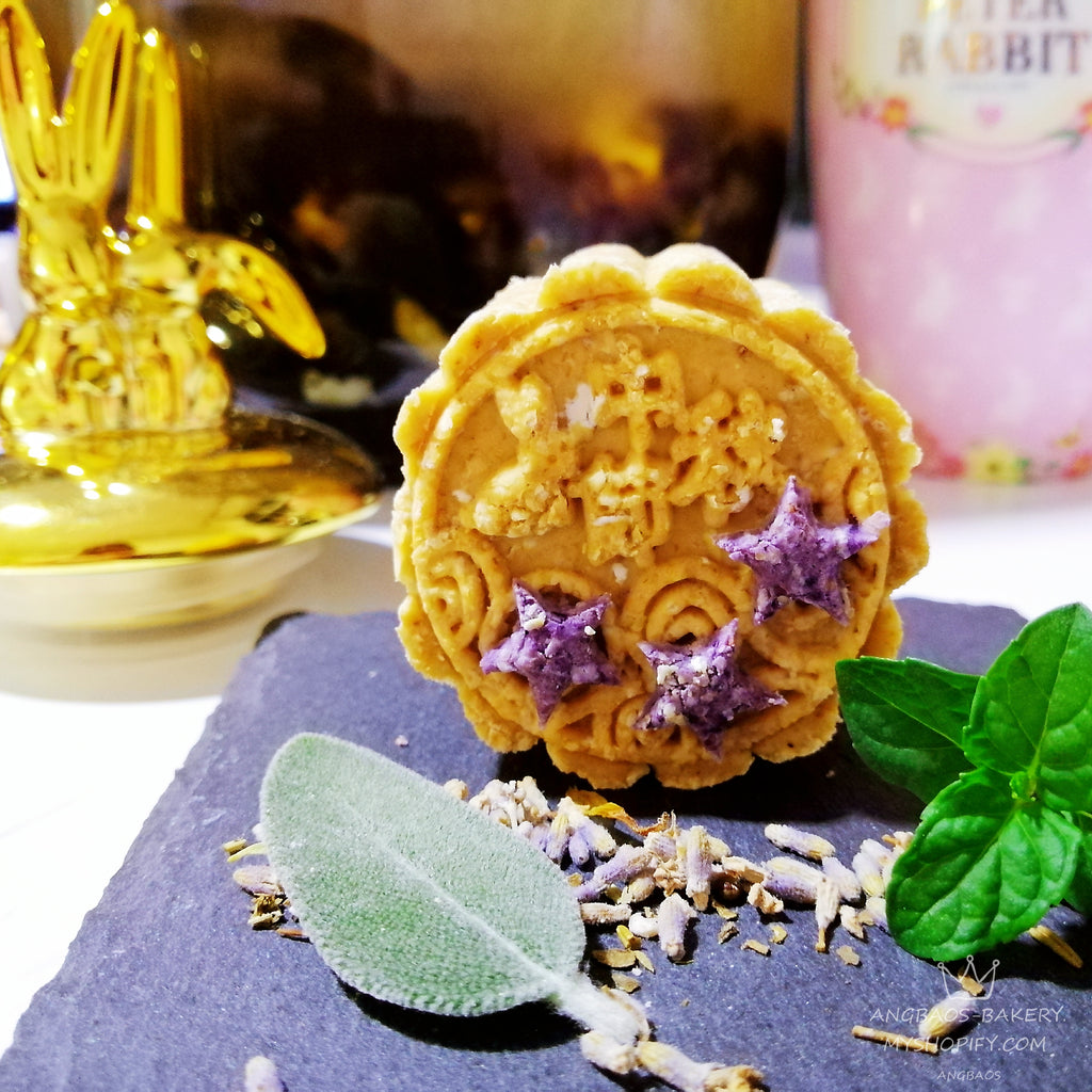 Bunny Mooncake (Pre Order)